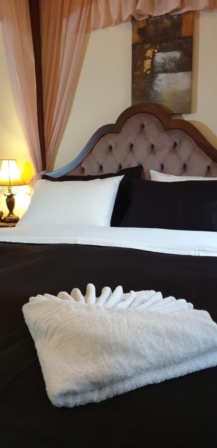 Odos Oneiron Boutique Hotel Chrissi Akti Chania Exterior foto