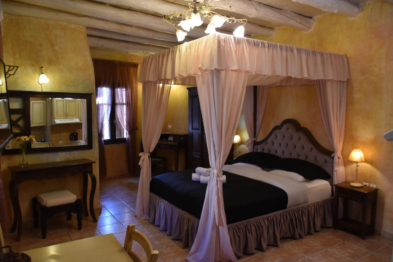 Odos Oneiron Boutique Hotel Chrissi Akti Chania Exterior foto