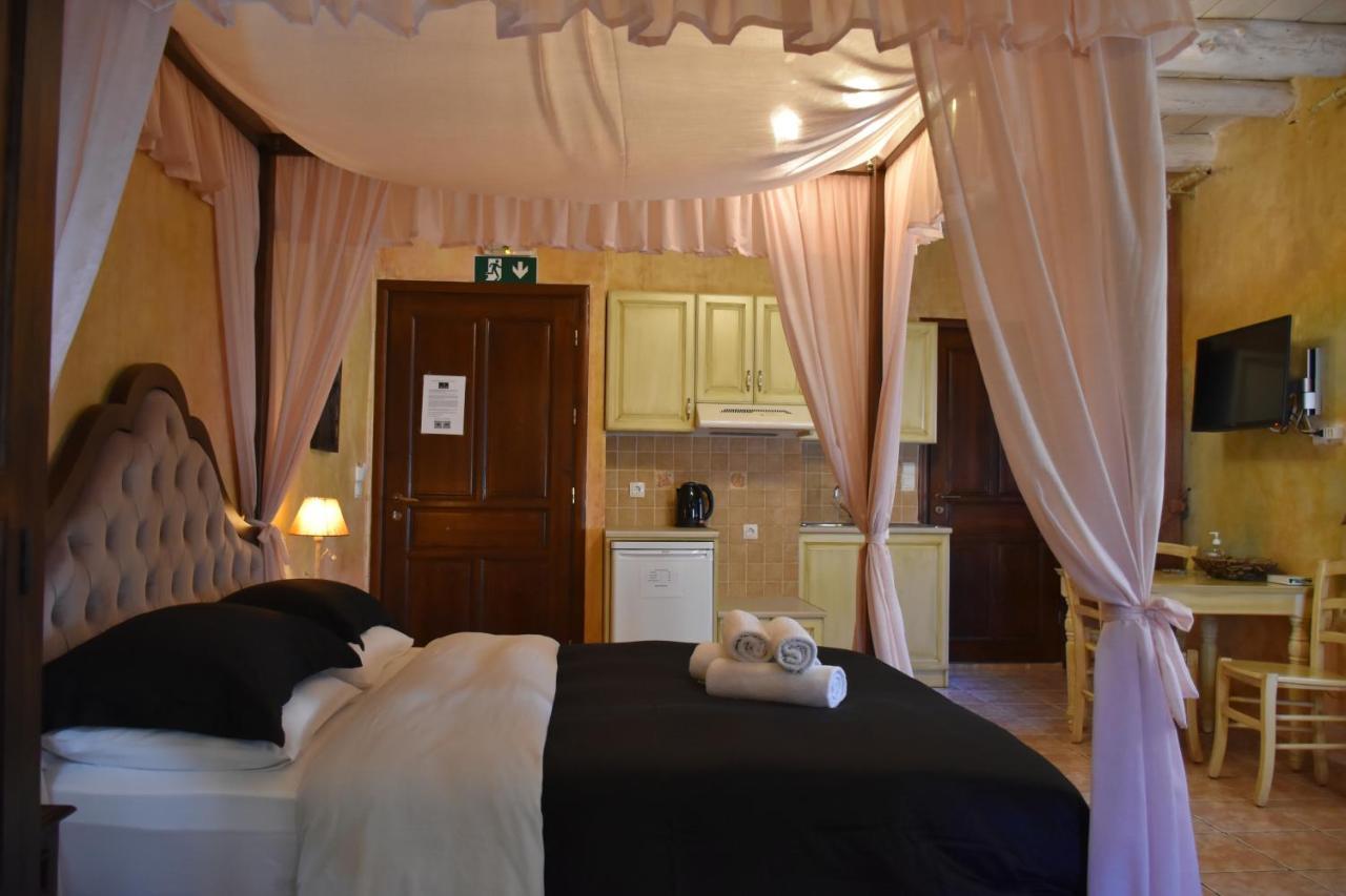 Odos Oneiron Boutique Hotel Chrissi Akti Chania Exterior foto