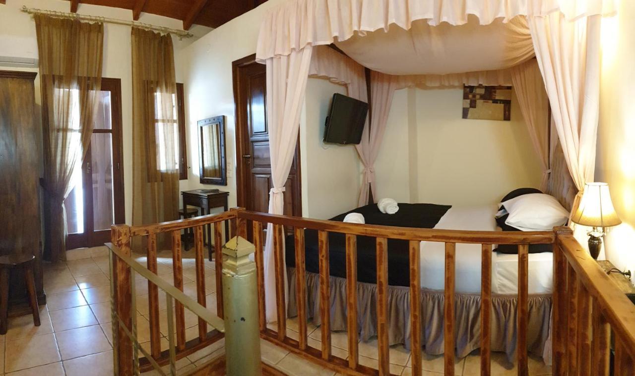 Odos Oneiron Boutique Hotel Chrissi Akti Chania Exterior foto